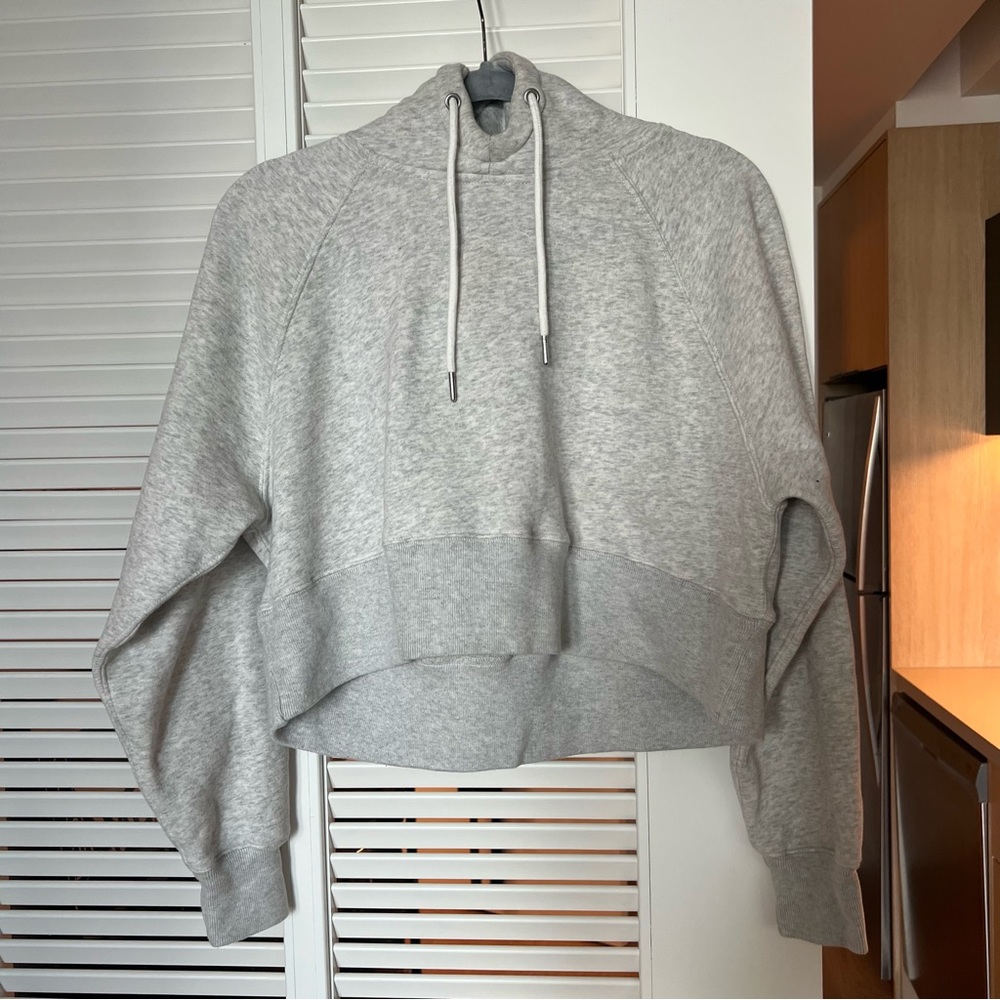 Abercrombie & Fitch cropped hoodie sweatshirt